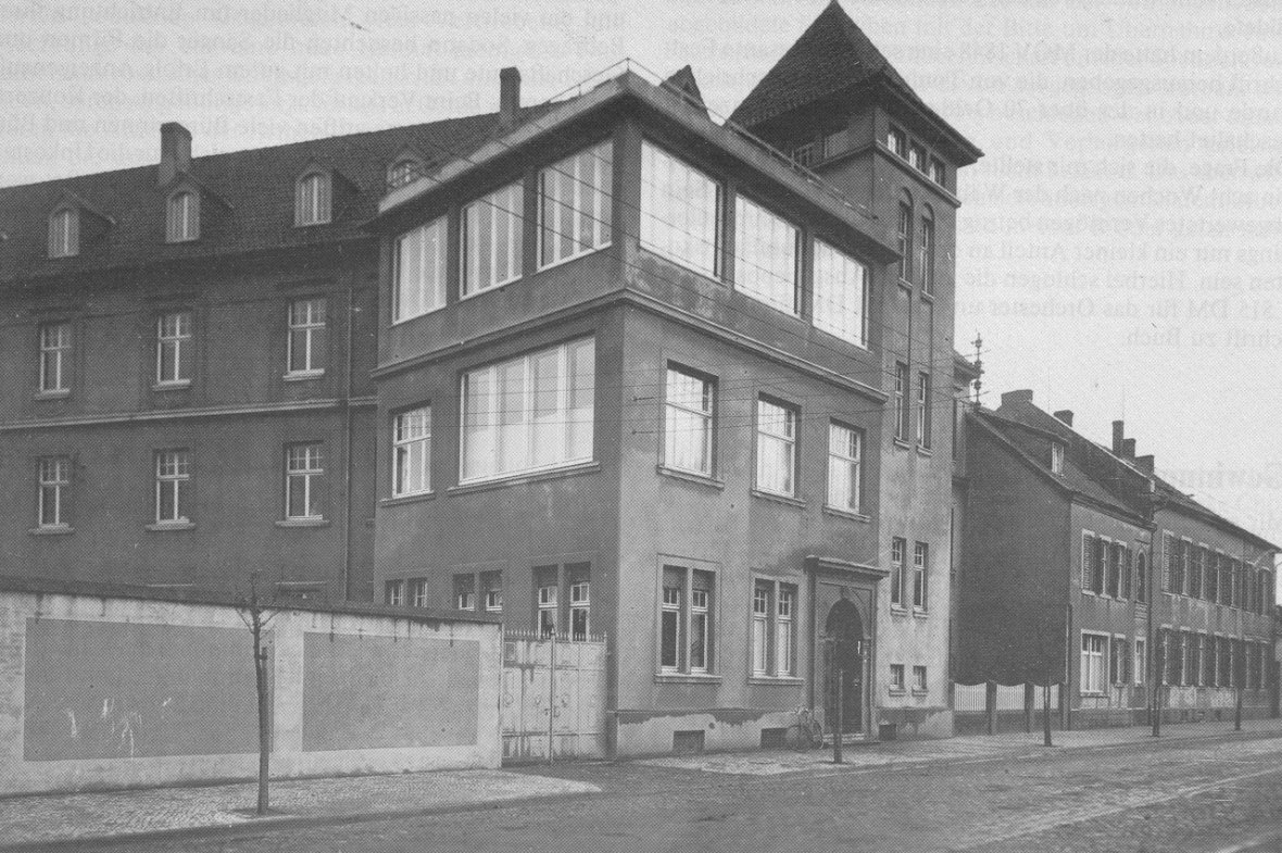 (Das Marienhospital aus nord-westlicher Blickrichtung; Aufnahme aus den 1950er-Jahren)