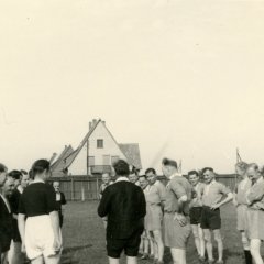 Das "Amt" spielt gegen die Polizei Fußball am 30.08.1952